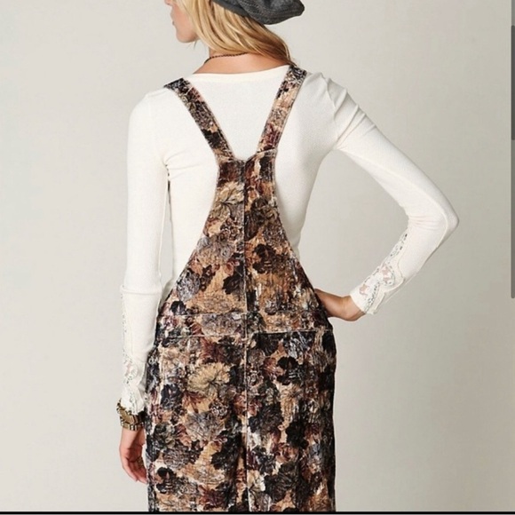 Free People Floral Velvet Short Overalls XS - Picture 2 of 8